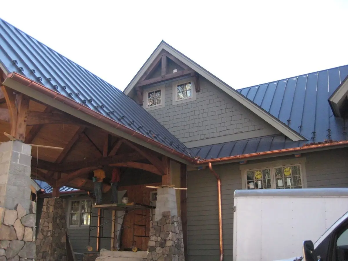 Craftsman Roofing team delivering quality roofing work in Canyon Corridor